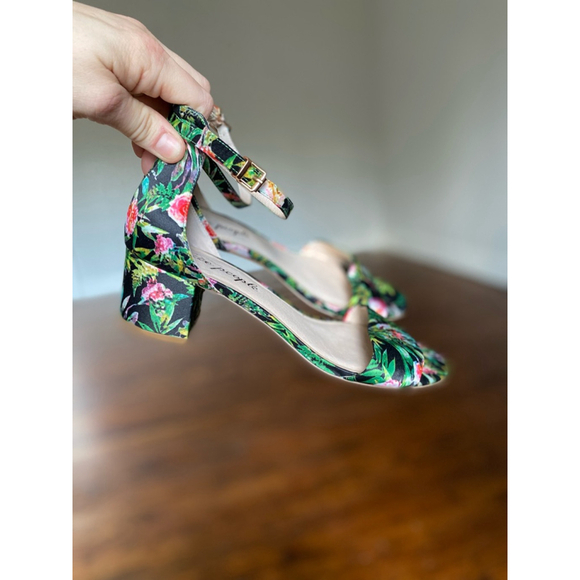 Free People Tropical Heeled Sandals Island Vaca Resort Statement Sz 39 Bold Boho - Picture 4 of 8